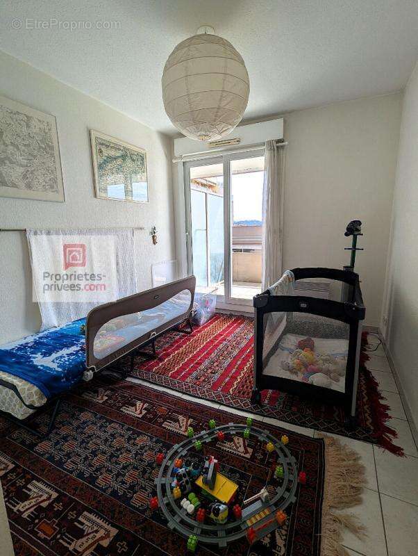 Appartement à MANDELIEU-LA-NAPOULE