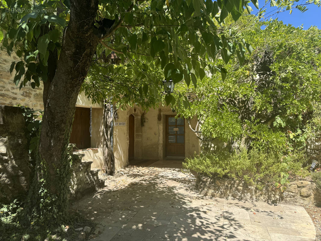 Maison à VISAN