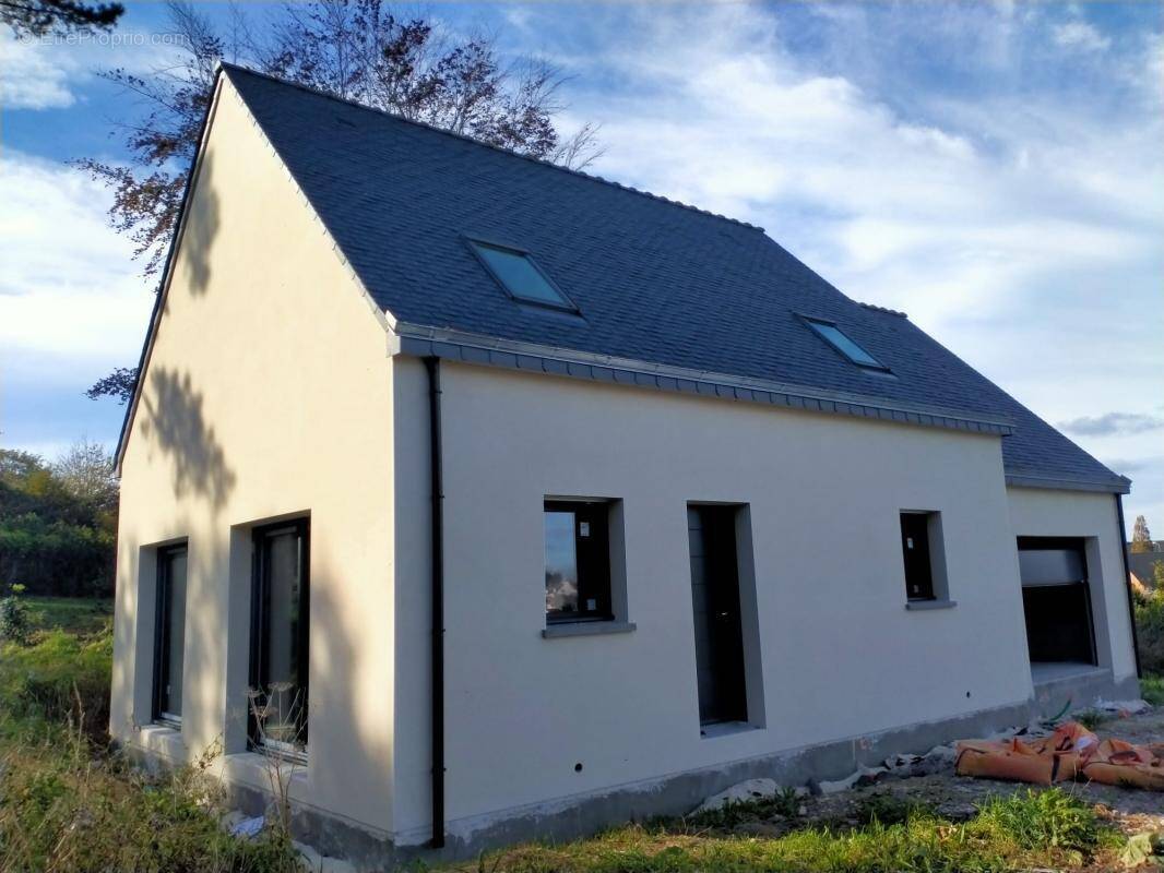 Maison à PLONEOUR-LANVERN