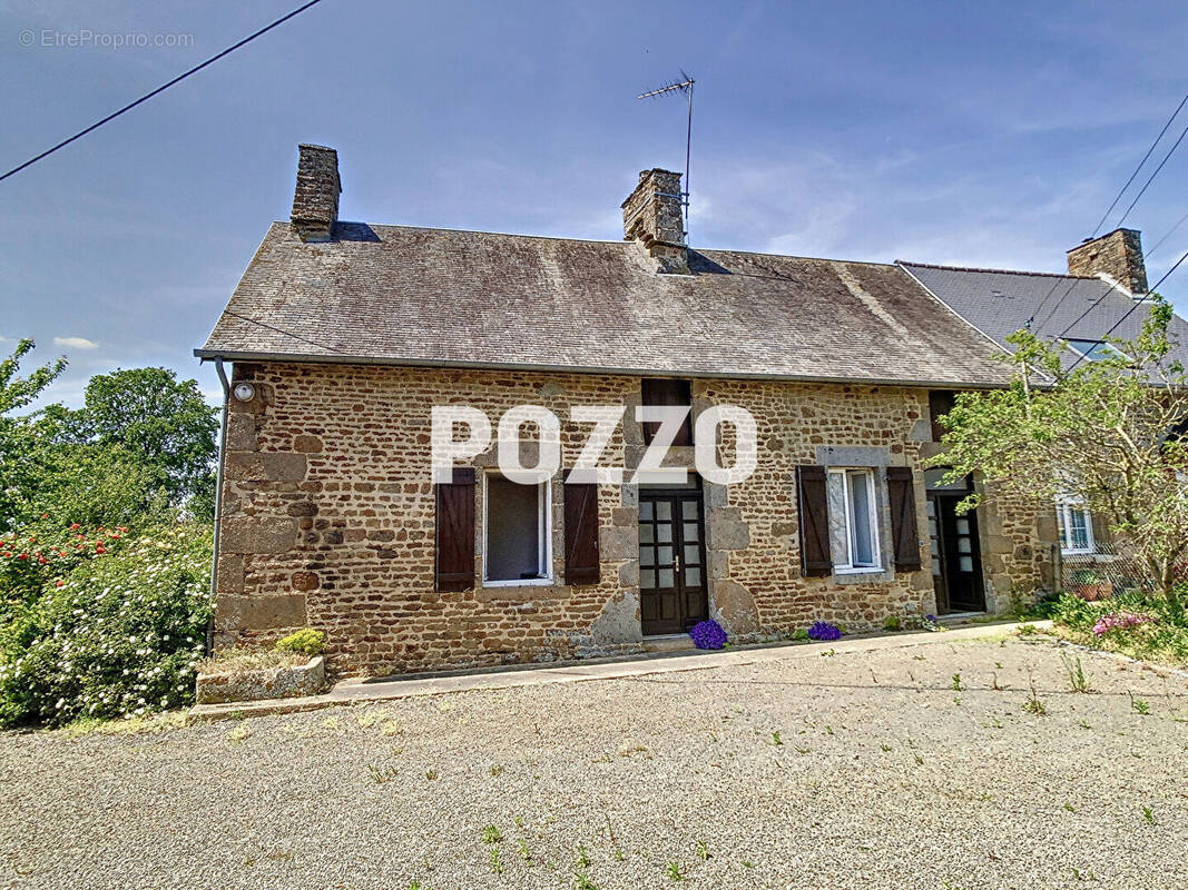 Maison à SAINT-HILAIRE-DU-HARCOUET