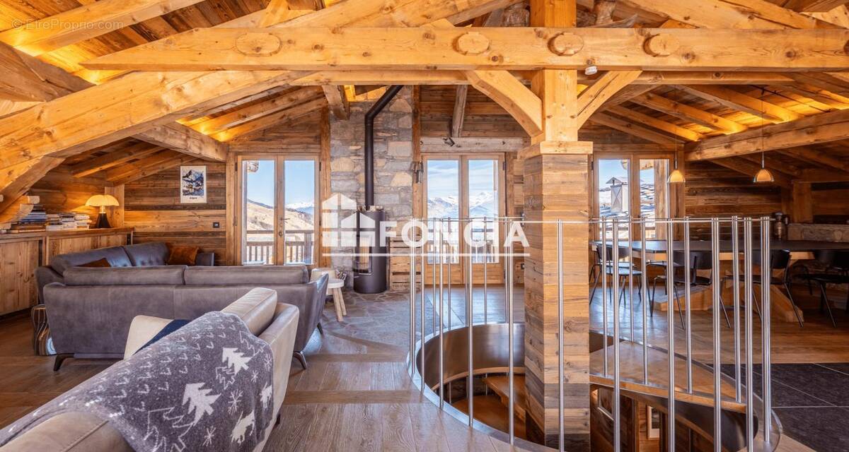 Maison à LES AVANCHERS-VALMOREL