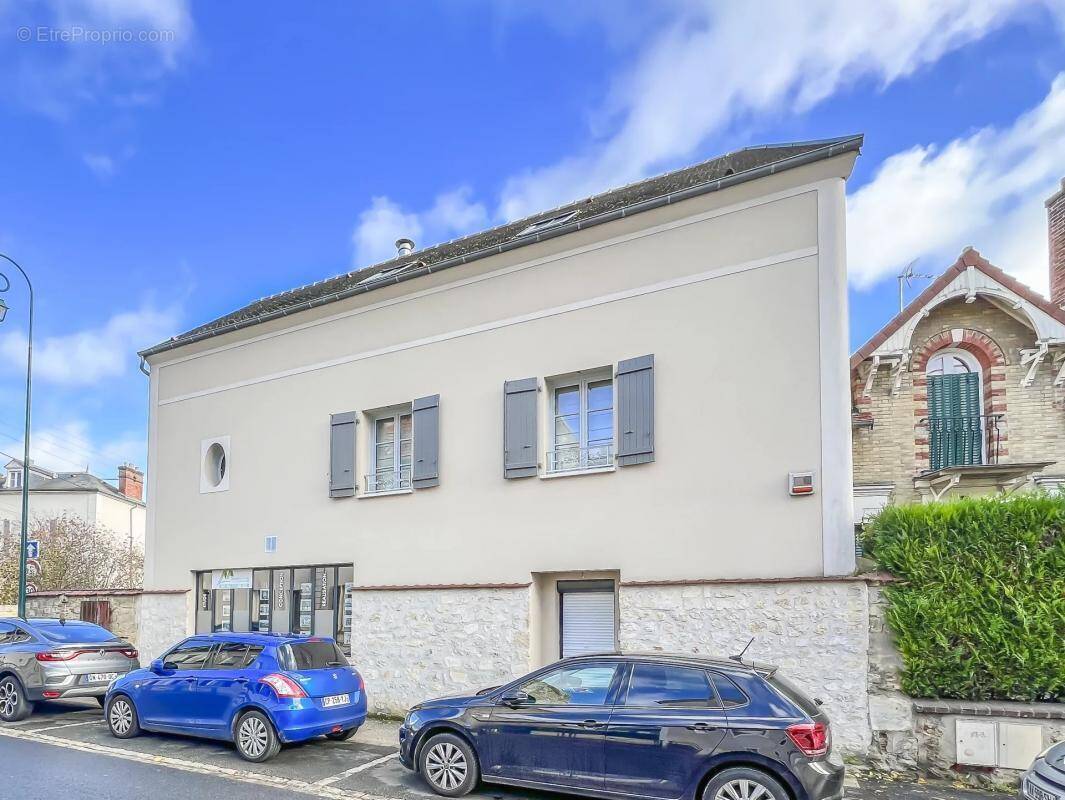 Appartement à PONTOISE