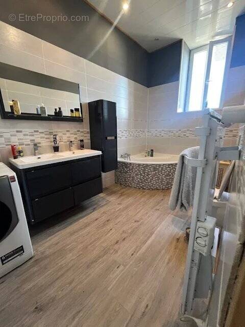 Appartement à CAUDRY