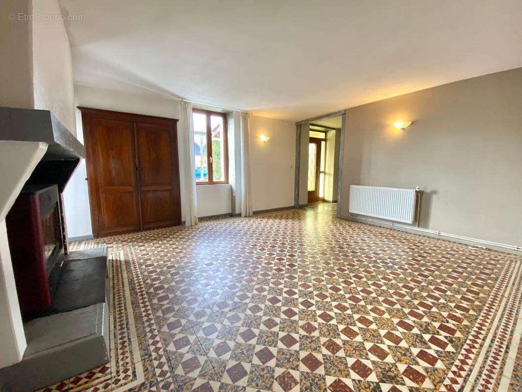 Maison à BAZAS