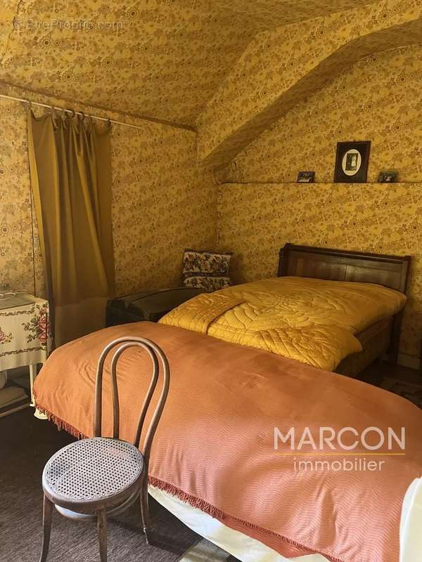 Maison à FELLETIN