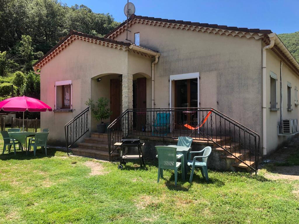 Maison à LES SALLES-DU-GARDON