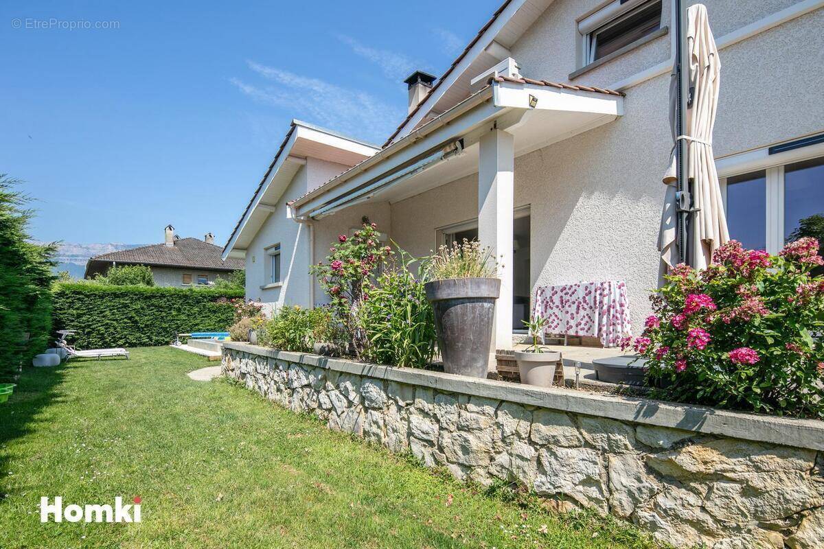 Maison à JARRIE