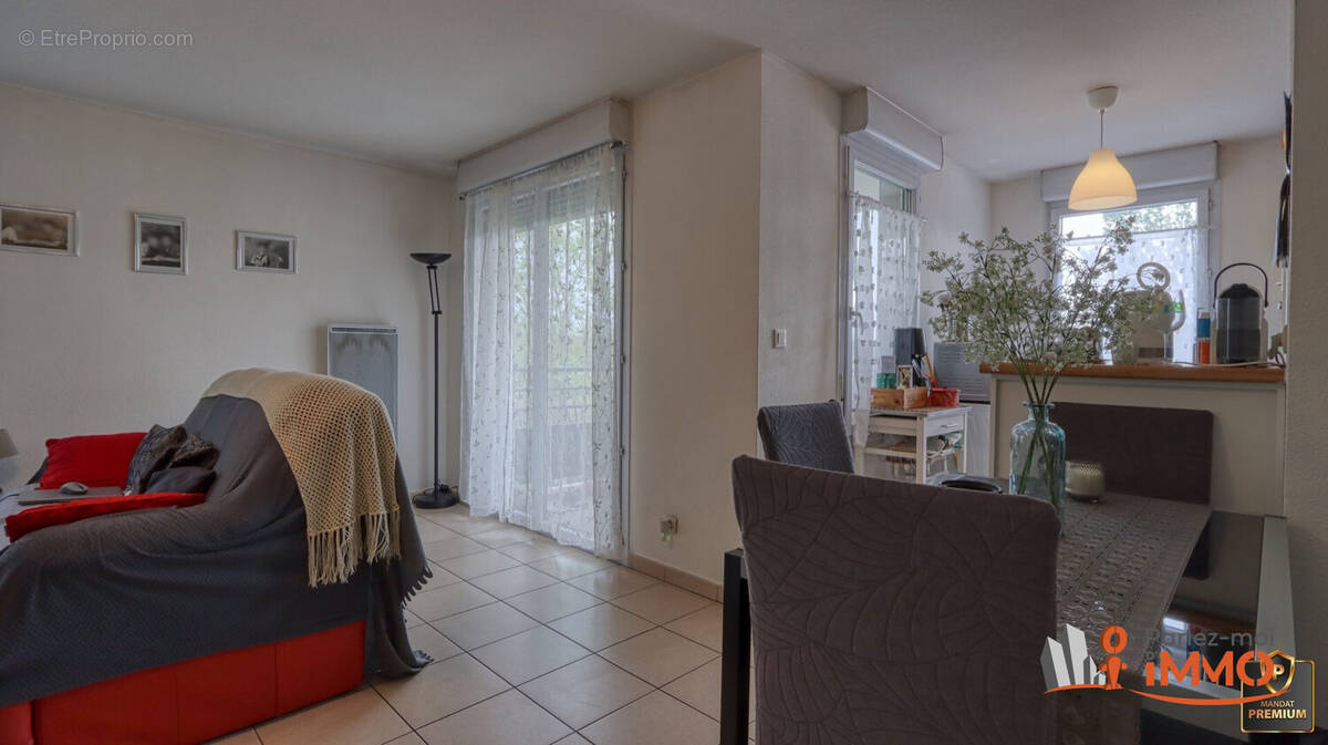 Appartement à L&#039;ISLE-D&#039;ABEAU