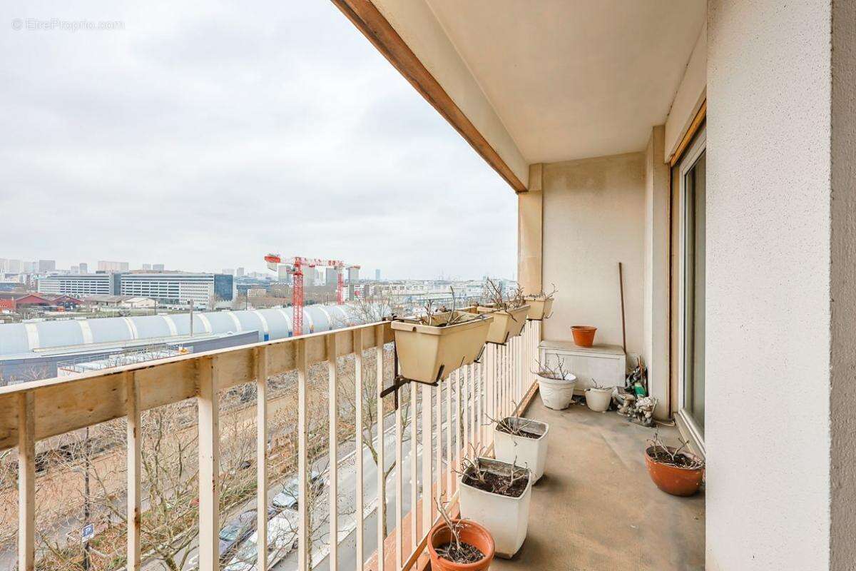 Appartement à PARIS-12E