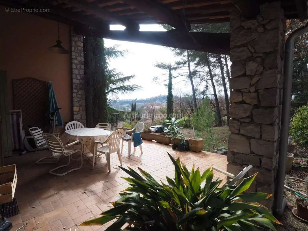 Maison à PIERREVERT