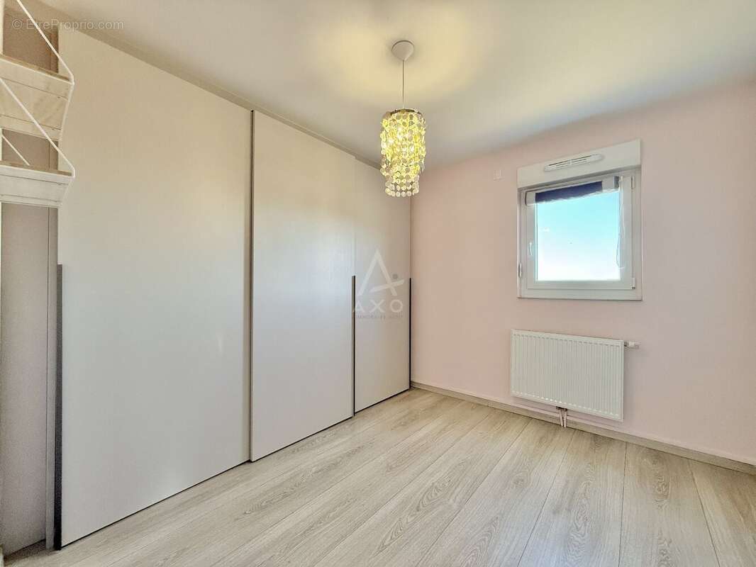 Appartement à AUDUN-LE-TICHE