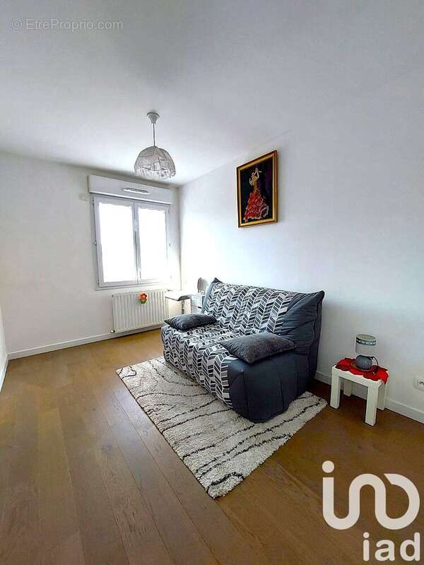 Photo 8 - Appartement à CLAYE-SOUILLY