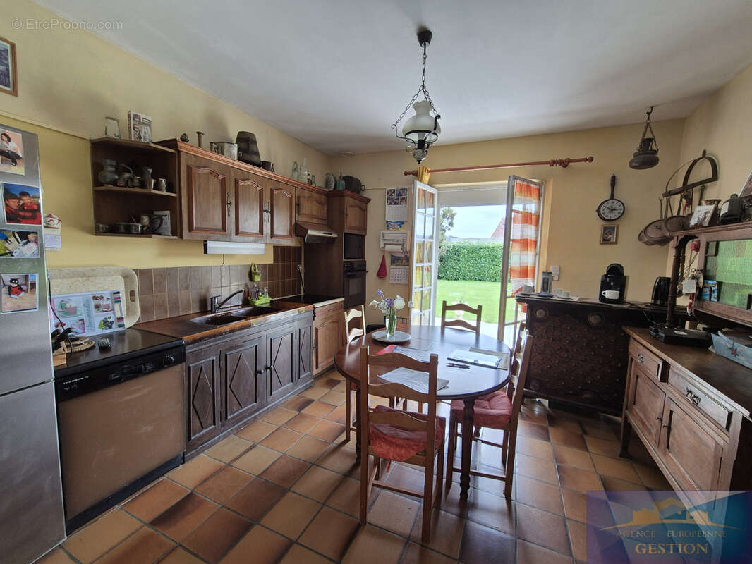 Maison à PONTACQ