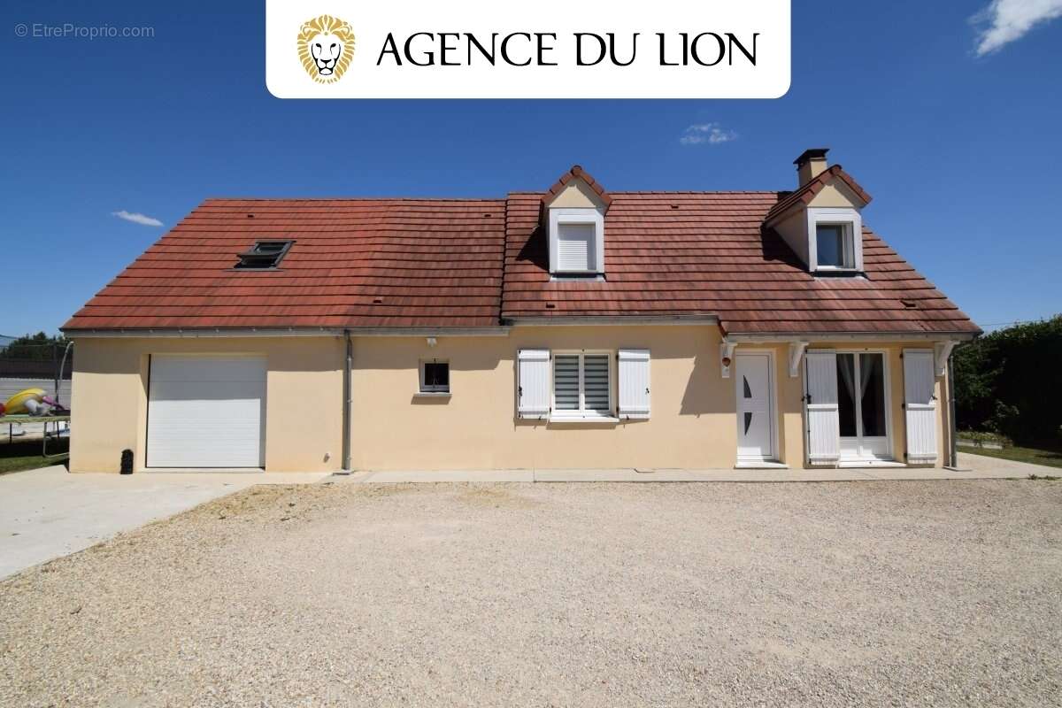 Maison à ABONDANT