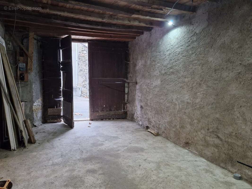 Maison à LA BASTIDE-SUR-L&#039;HERS