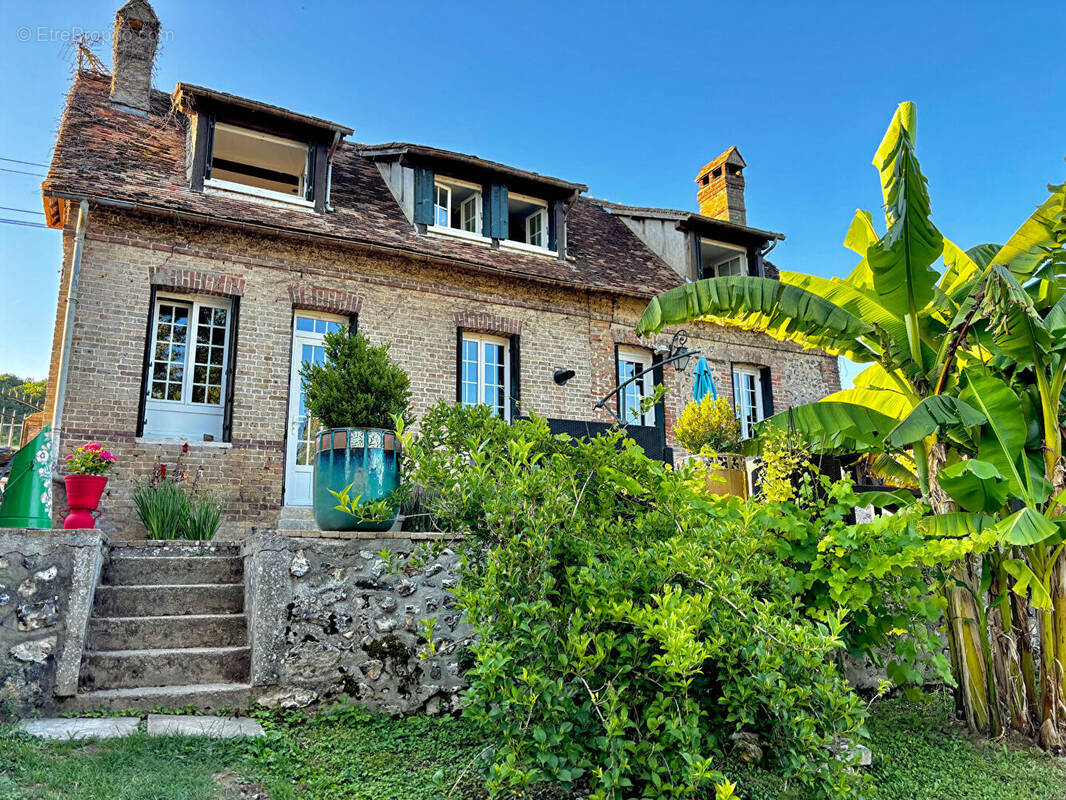 Maison à SAINT-CLAIR-SUR-EPTE