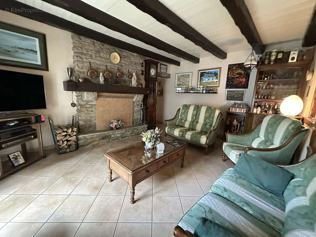 Maison à CAMORS