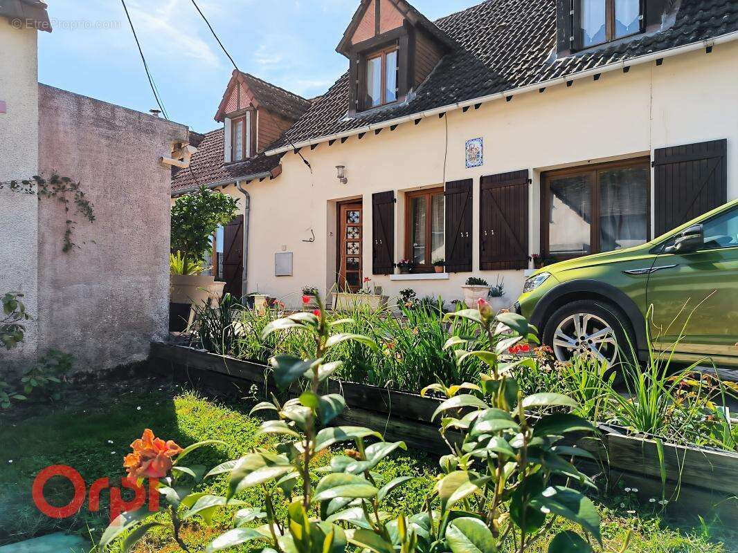 Maison à BILLY