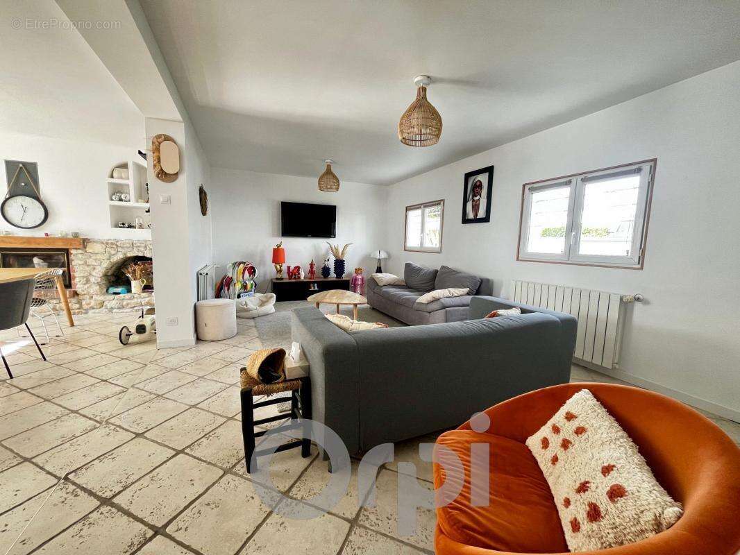 Maison à ESNANDES