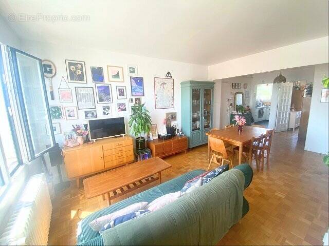 Appartement à MAISONS-ALFORT