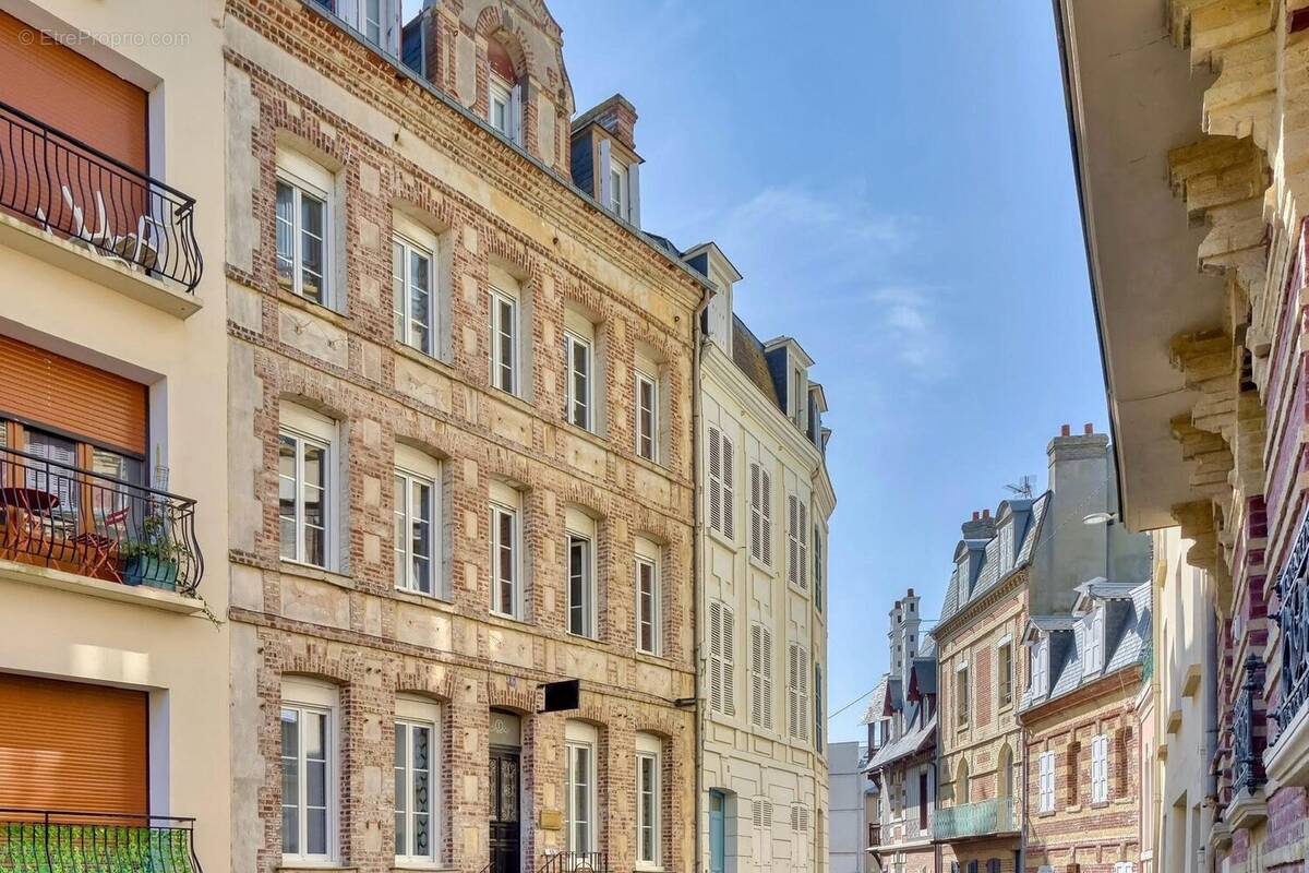 Maison à TROUVILLE-SUR-MER
