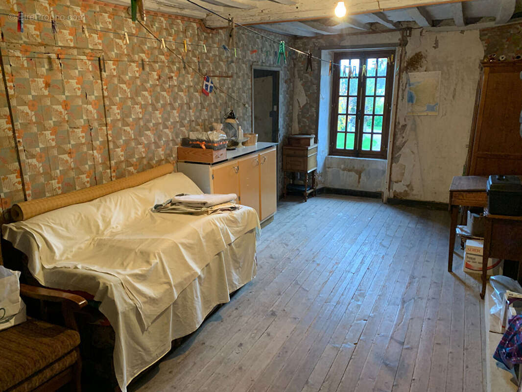 Maison à POTIGNY