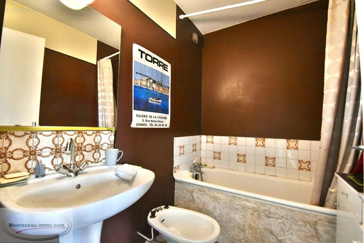 Appartement à LE CANNET