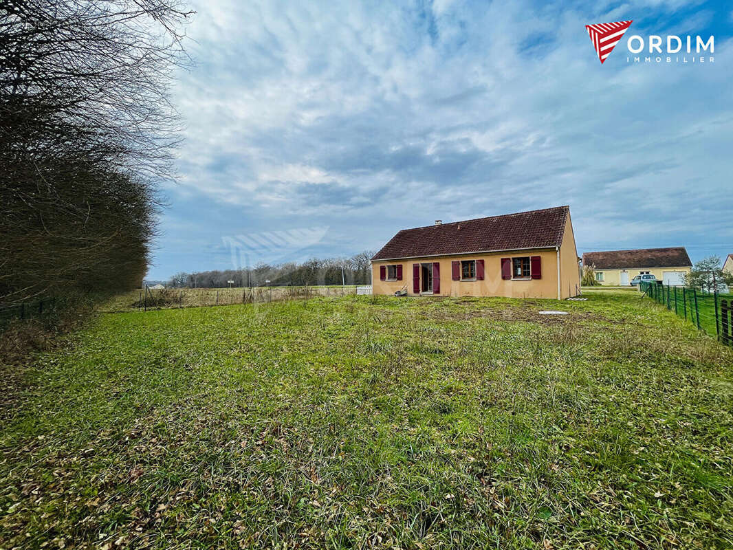 Maison à CHATILLON-COLIGNY