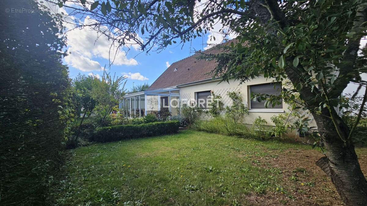Maison à CHOISY-AU-BAC