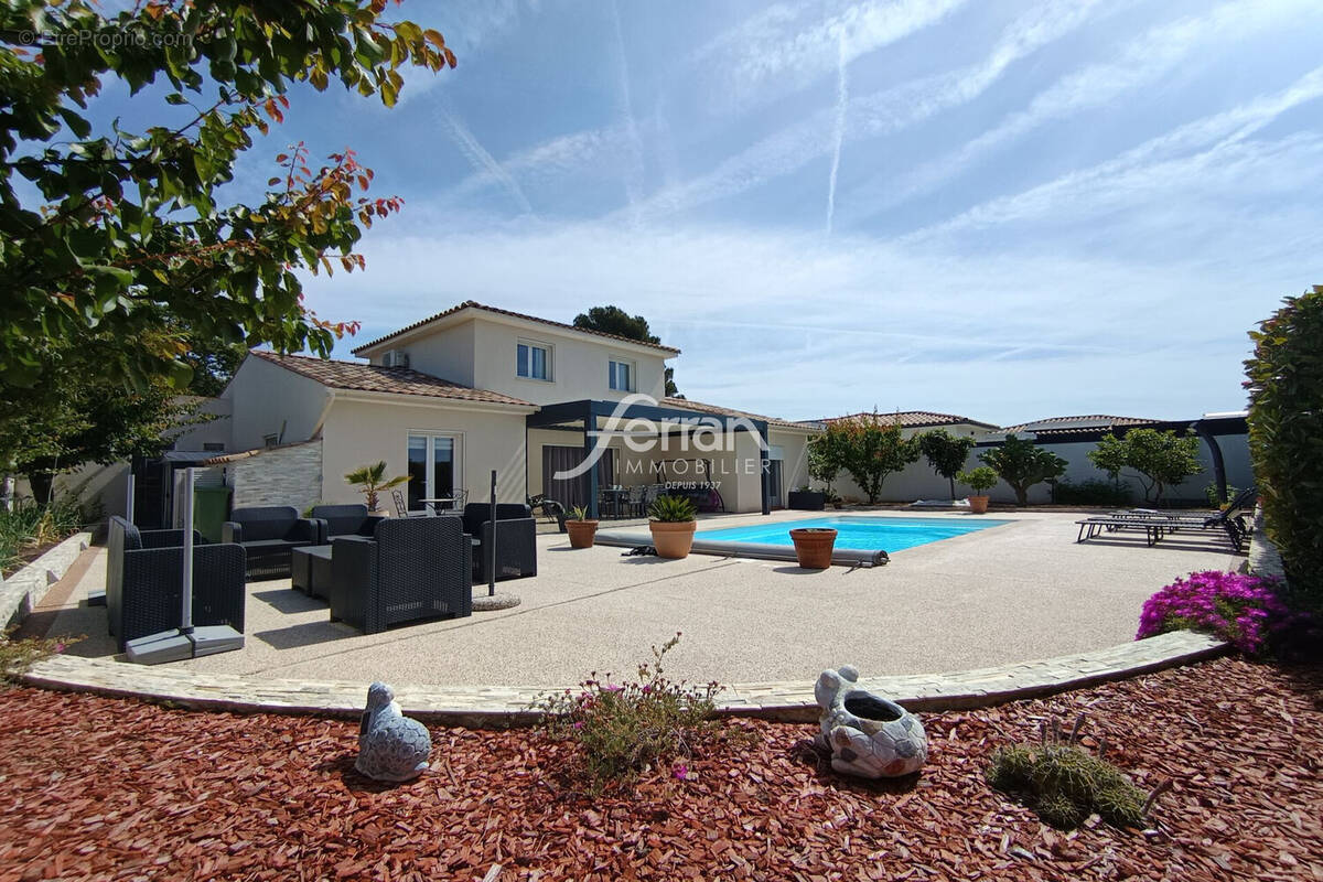 Maison à TRANS-EN-PROVENCE