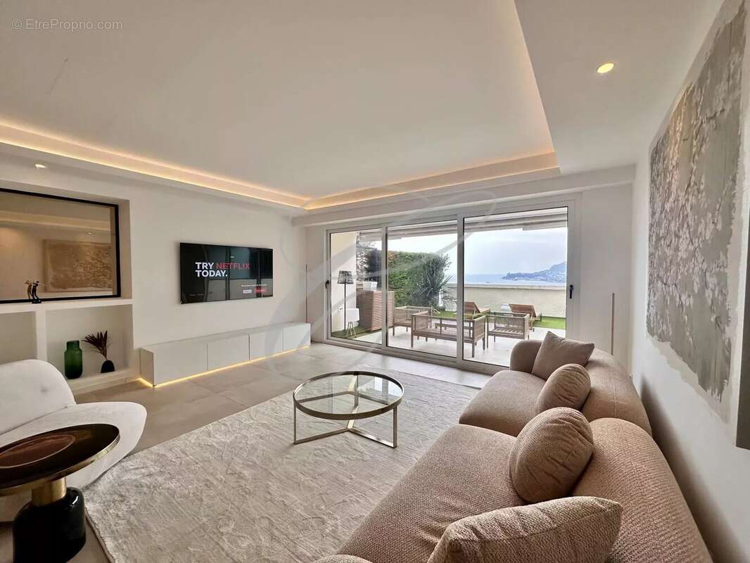 Appartement à ROQUEBRUNE-CAP-MARTIN