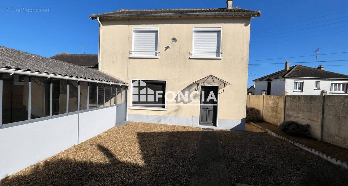 Maison à CONNERRE