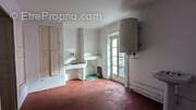 Appartement à ENTRECASTEAUX