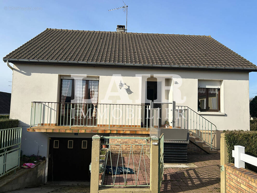 Maison à LA FERTE-MACE