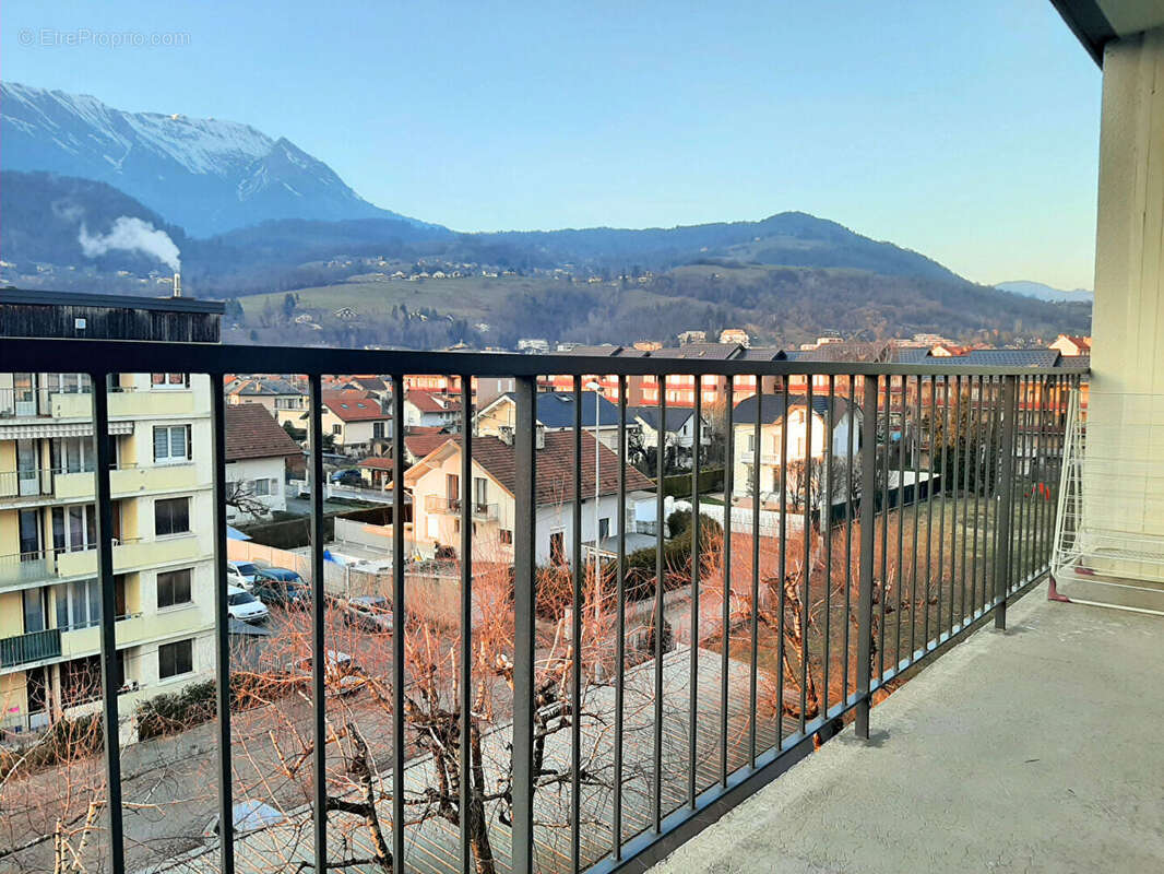 Appartement à ALBERTVILLE