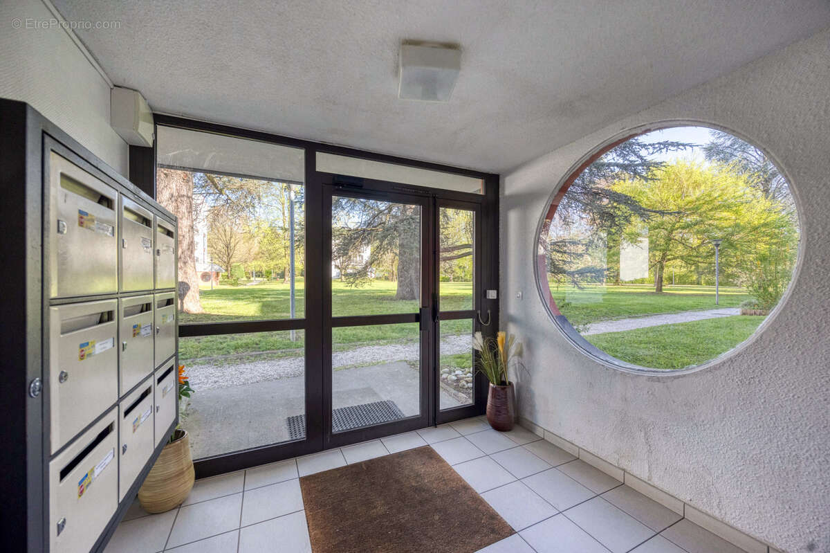 Appartement à MOIRANS