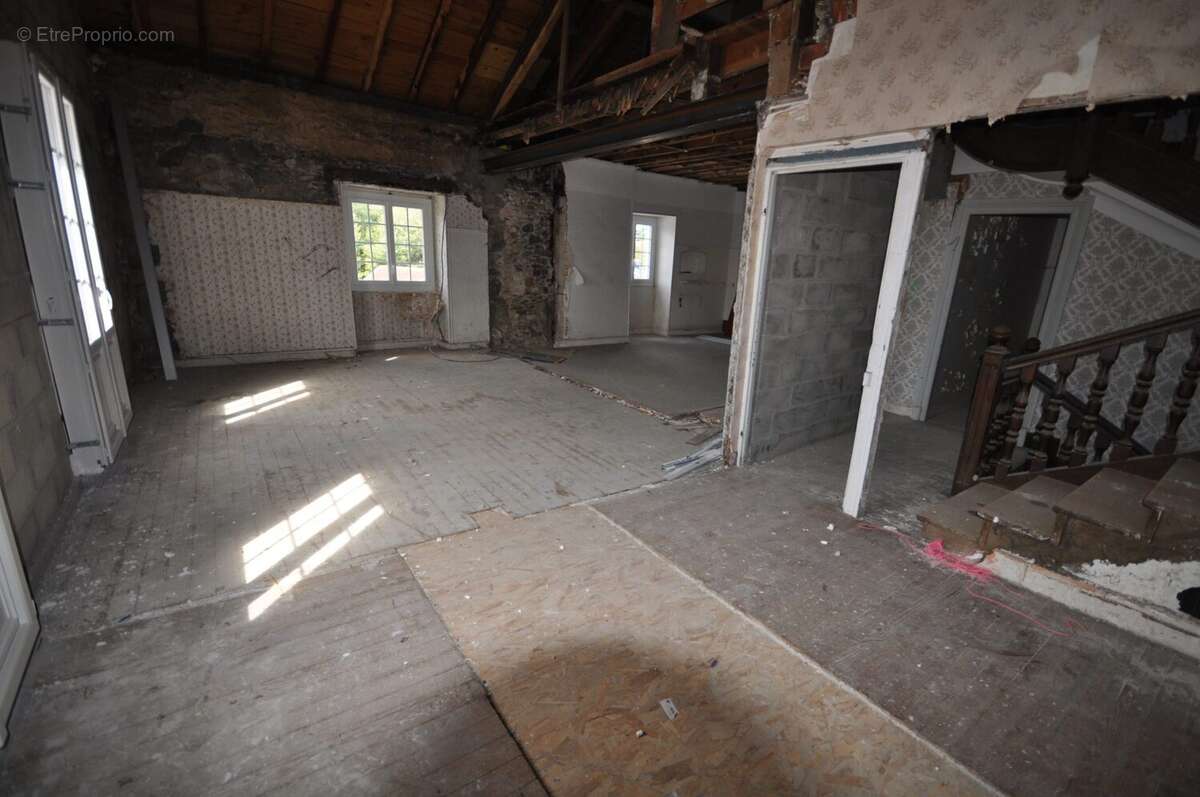 Appartement à USTARITZ
