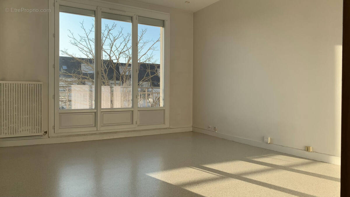 Appartement à LA RICHE