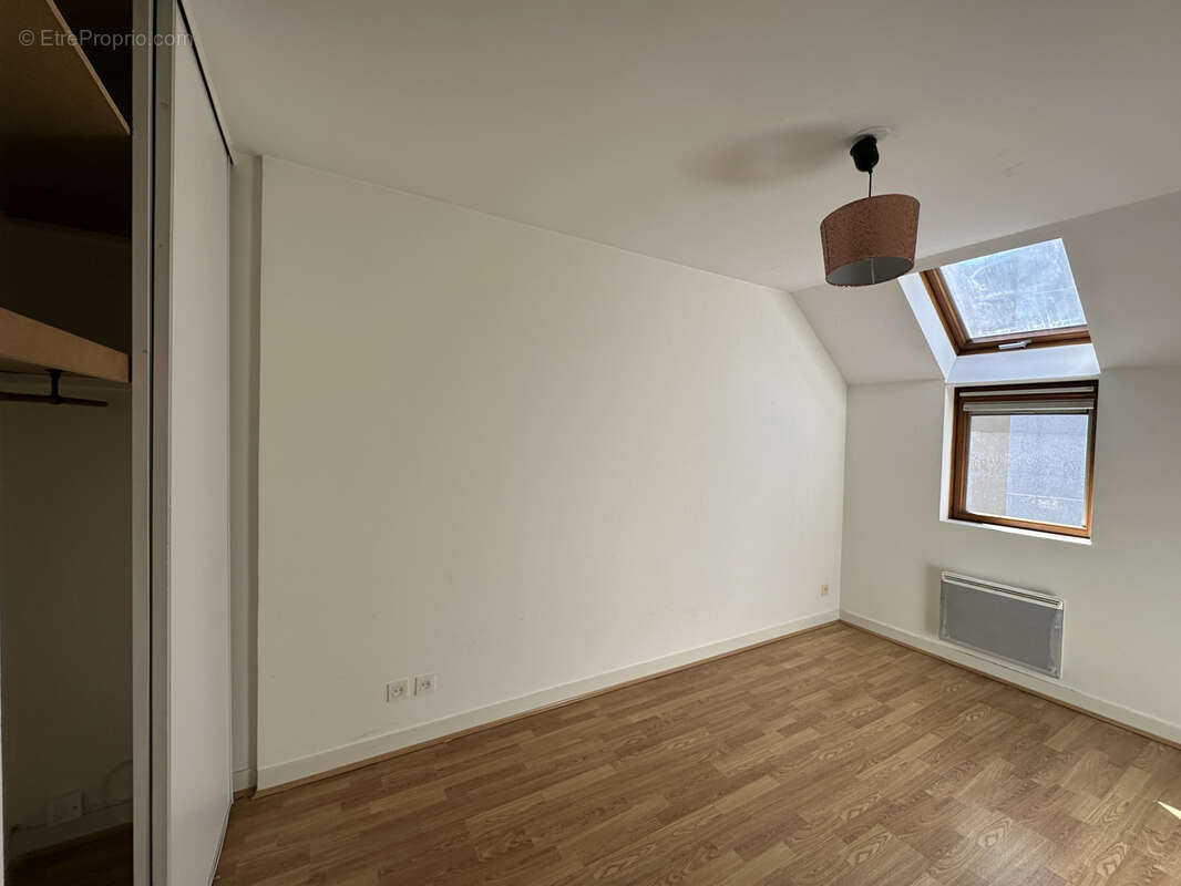 Appartement à SAINT-JEAN-DE-BRAYE