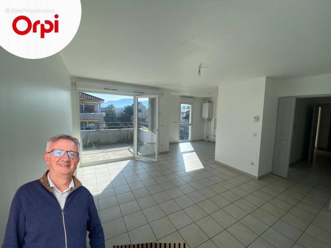 Appartement à RIVES