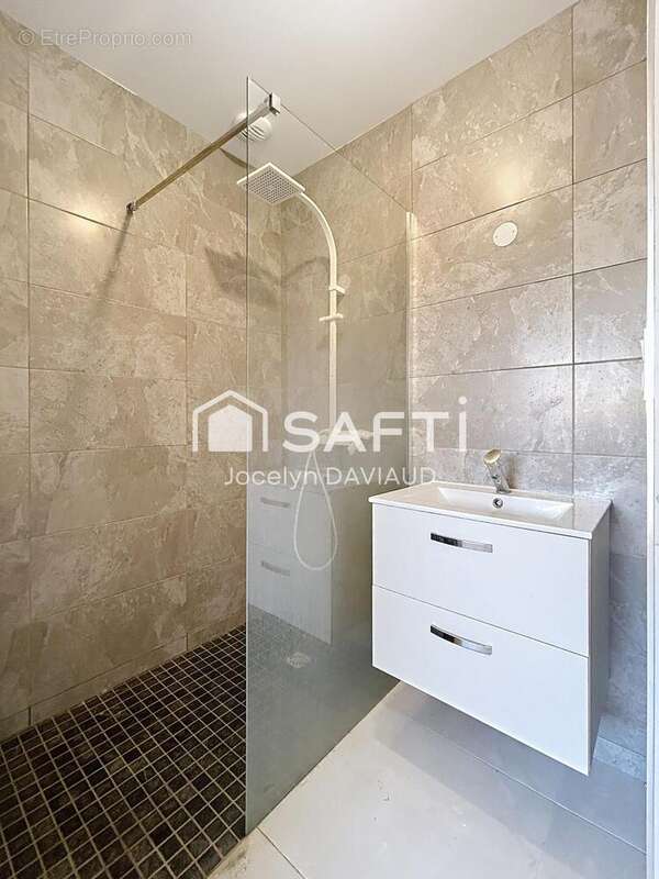 Photo 2 - Maison à TRELAZE