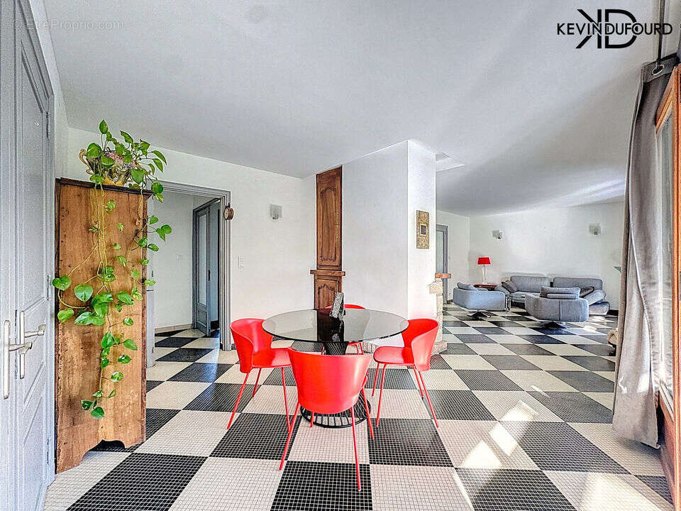 Appartement à AUBENAS