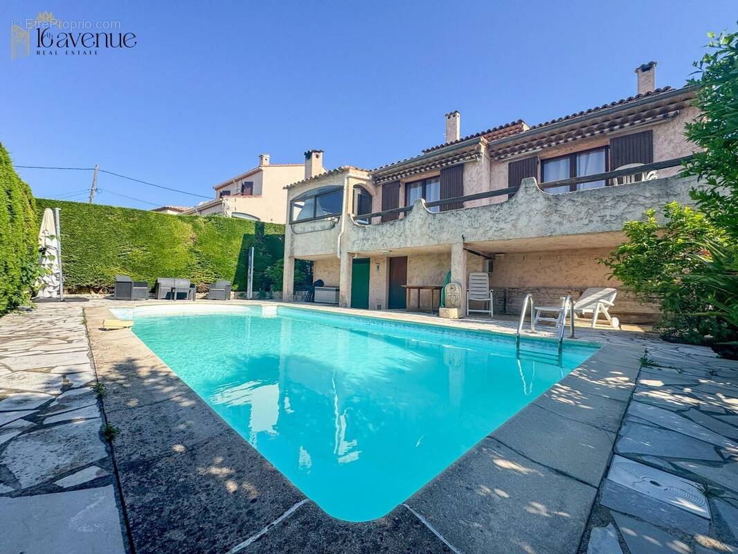 Maison à ANTIBES