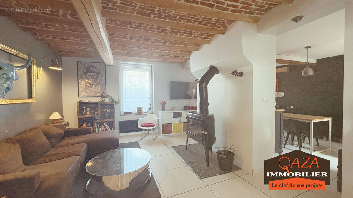 Maison à CHERENG