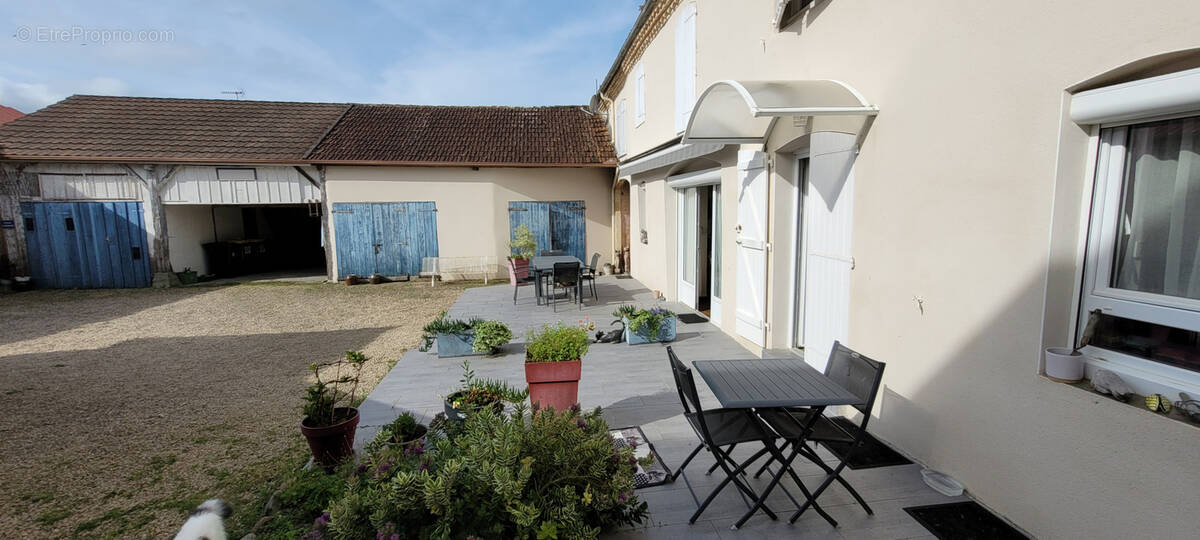 Maison à ARZACQ-ARRAZIGUET