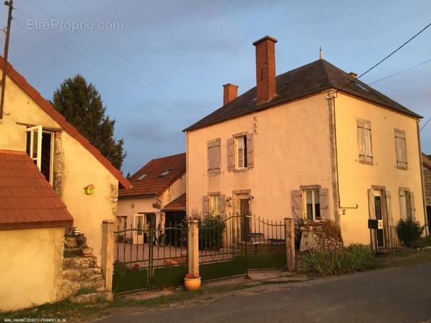 Maison à BOUCE