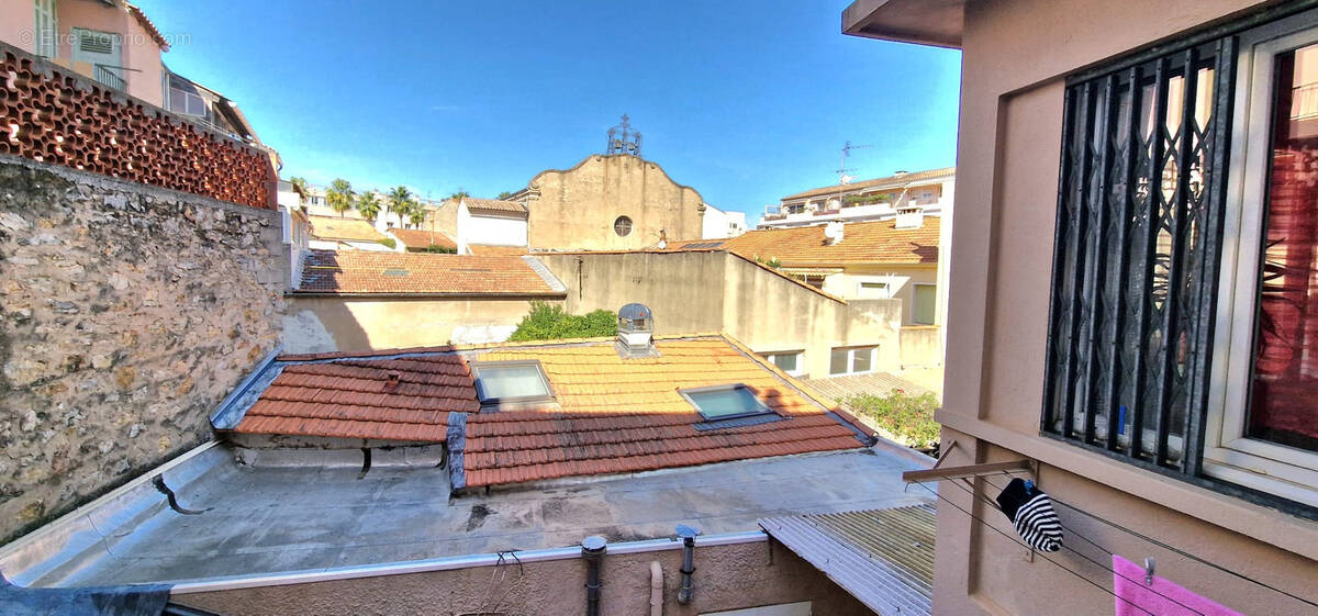 Appartement à HYERES