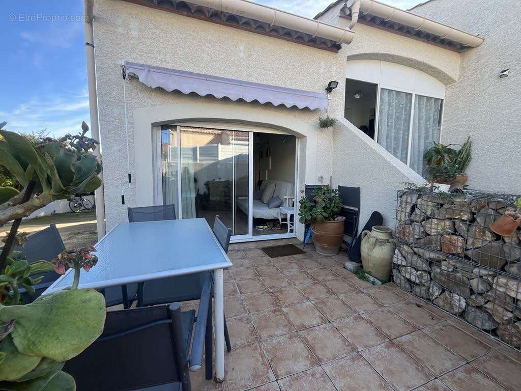 Maison à BOUZIGUES