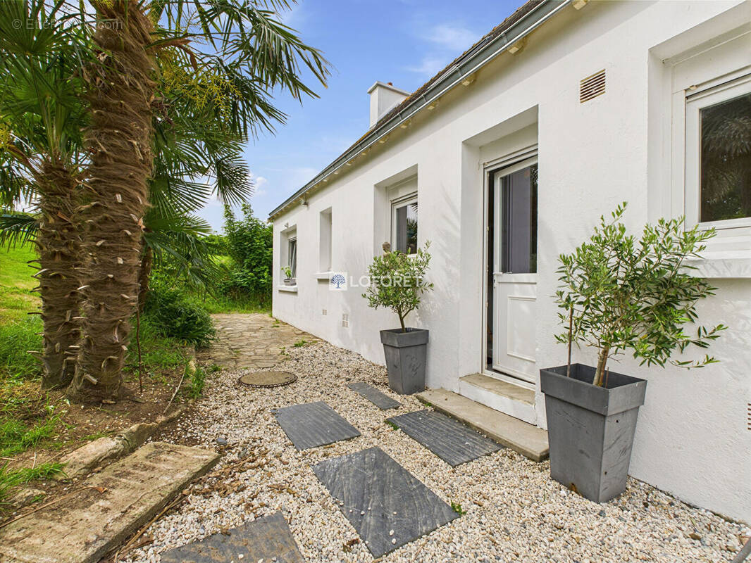 Maison à PLONEOUR-LANVERN