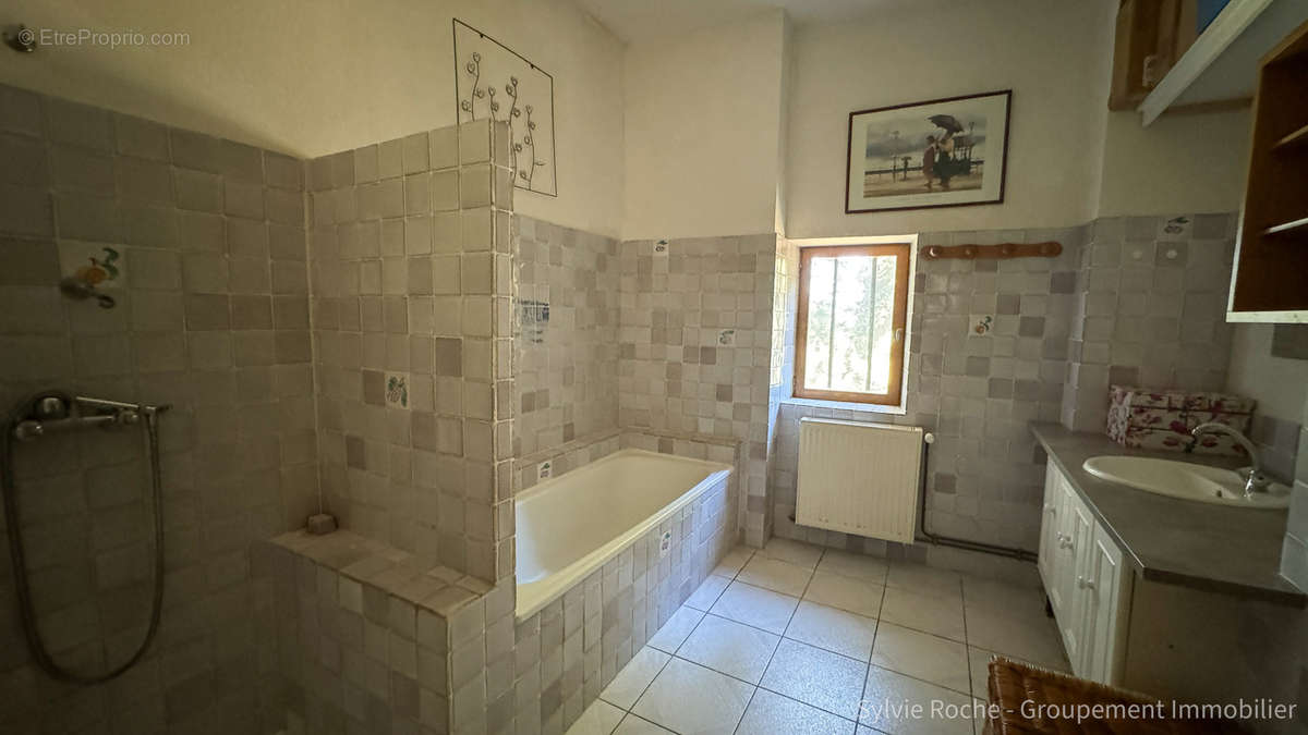 Maison à VISAN